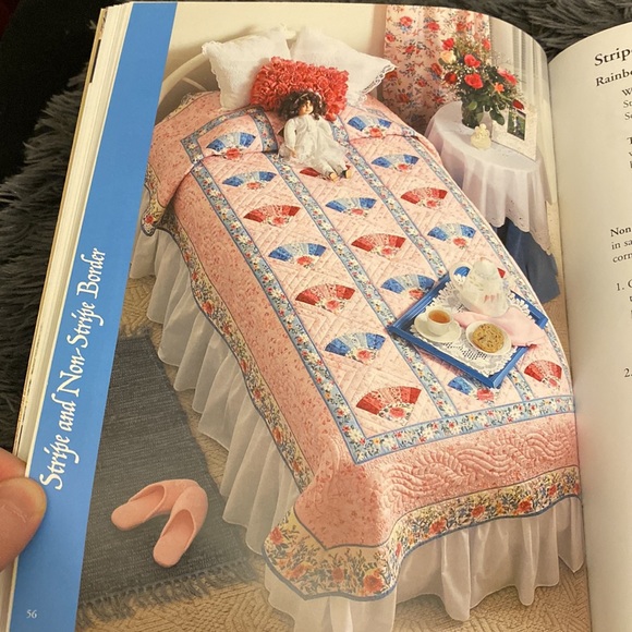 Fans & Flutterbys QUILT BOOK - Picture 10 of 13